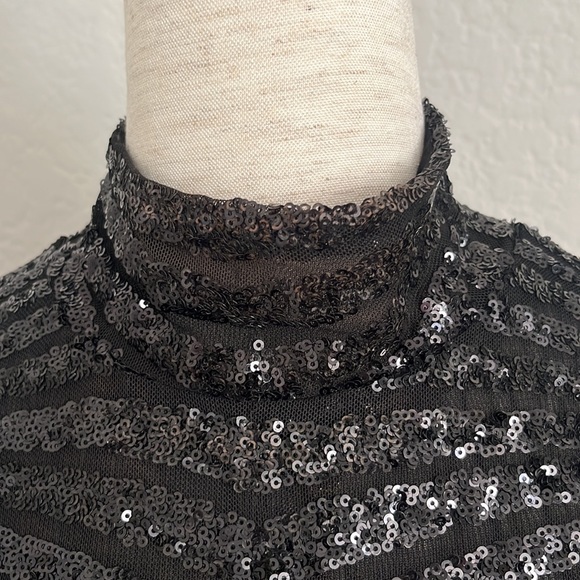 House of CB dress - Picture 3 of 10